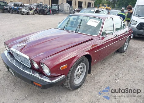 1987 Jaguar Xj6 z USA, uszkodzony, nr VIN SAJAV1349HC474714